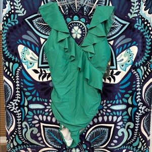 NWT Green Ruffled Women's tummy control swimsuit  M